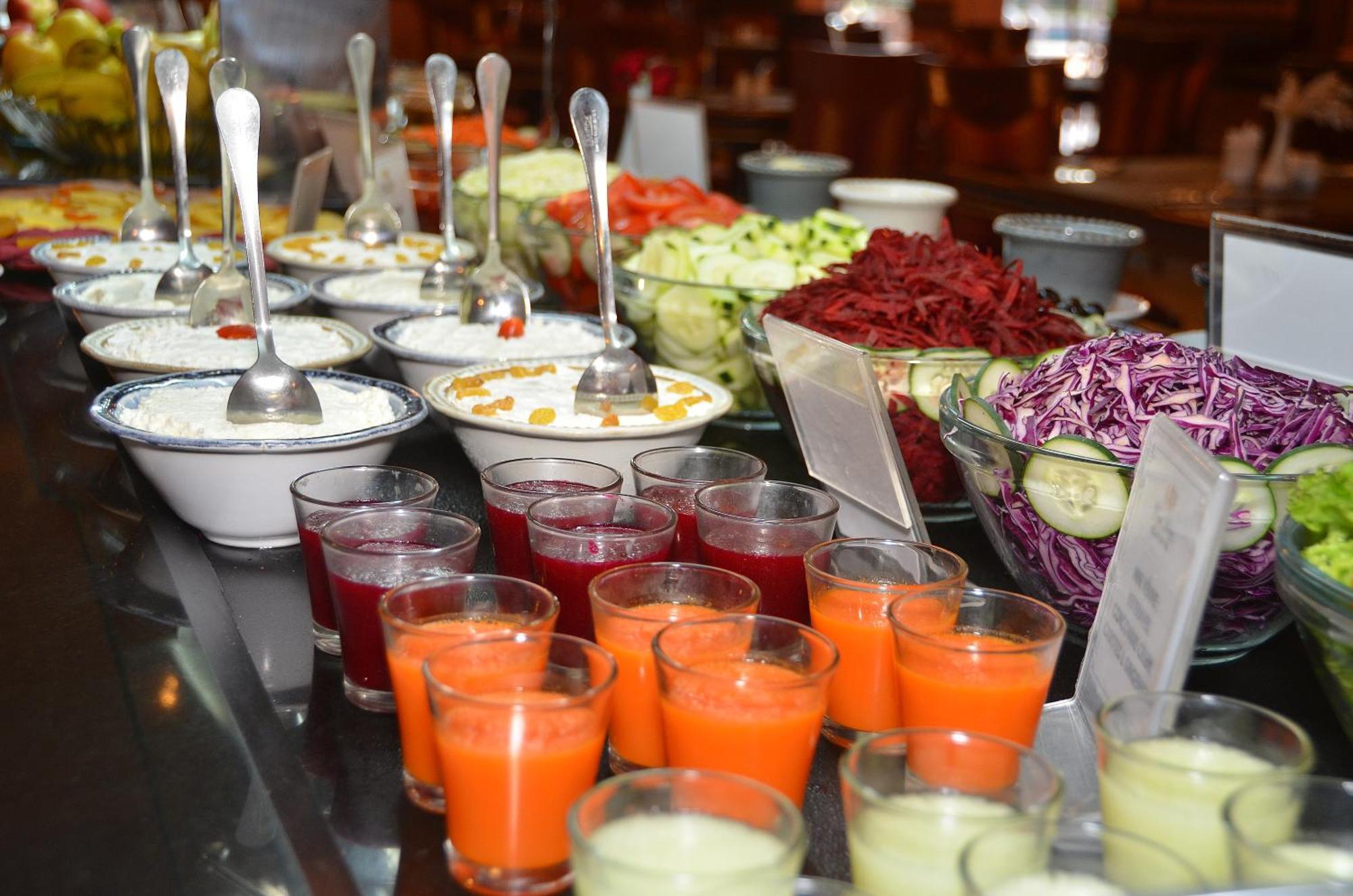Royal Mirage Deluxe Otel Marakeş Dış mekan fotoğraf A salad bar