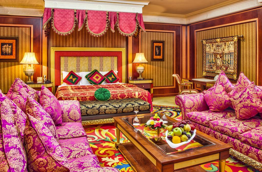 Royal Mirage Deluxe Otel Marakeş Dış mekan fotoğraf A suite at the Grand Imperial Hotel