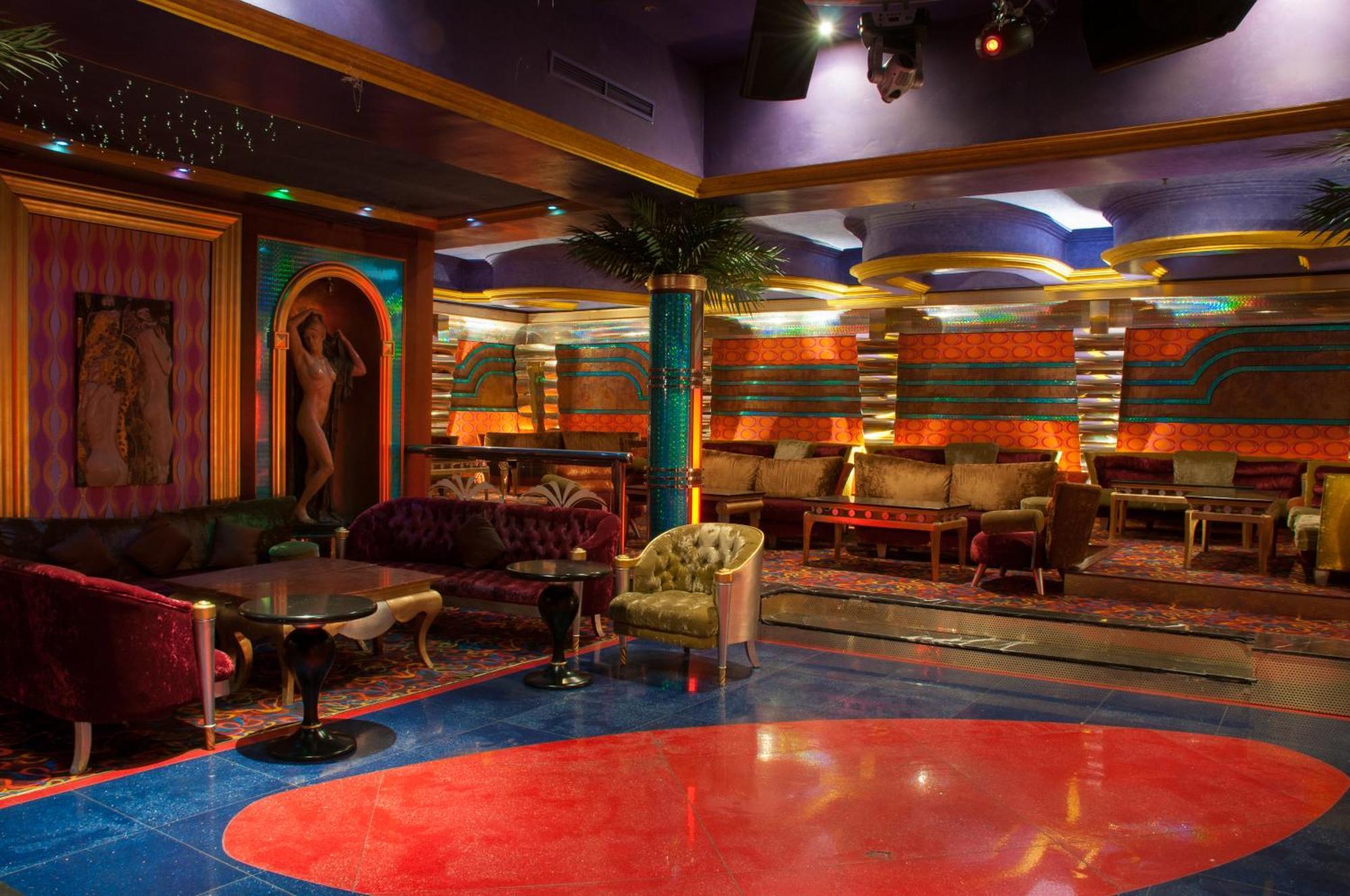 Royal Mirage Deluxe Otel Marakeş Dış mekan fotoğraf The interior of the nightclub